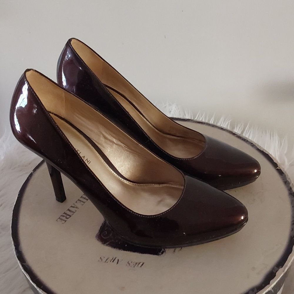 Antonio Melani Patent Leather Heels - Picture 4 of 9